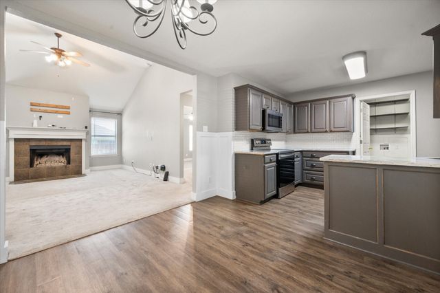 955 Behrens Court, Crowley, TX 76036