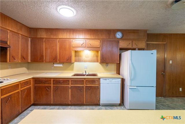 3304 Brookbend Drive, Killeen, TX 76543