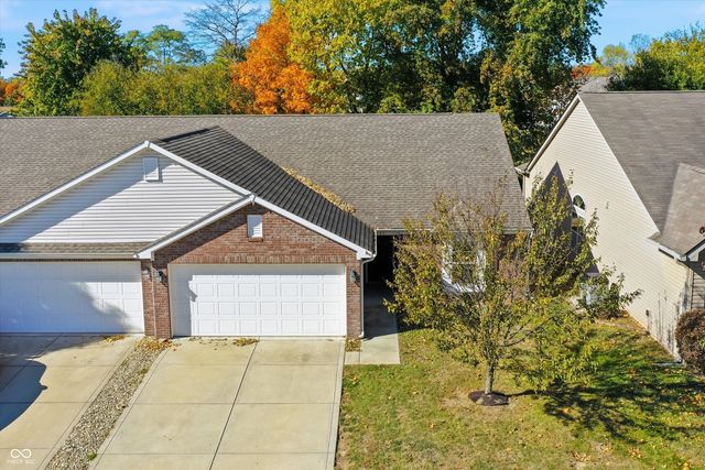 6422 Emerald Springs Drive, Indianapolis, IN 46221