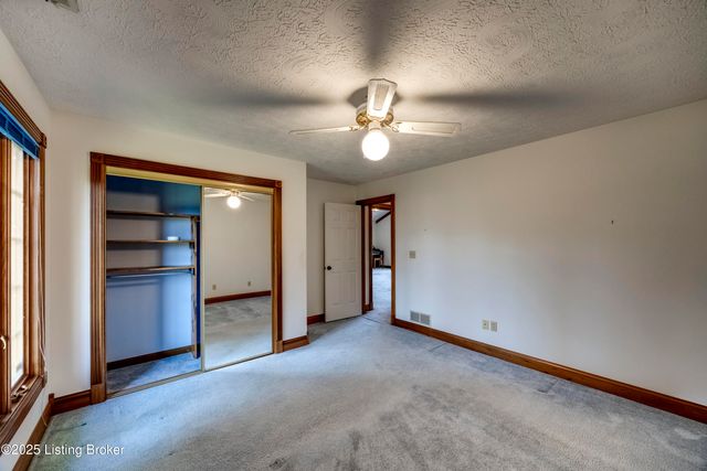 101 Highland Dr, Bardstown, KY 40004