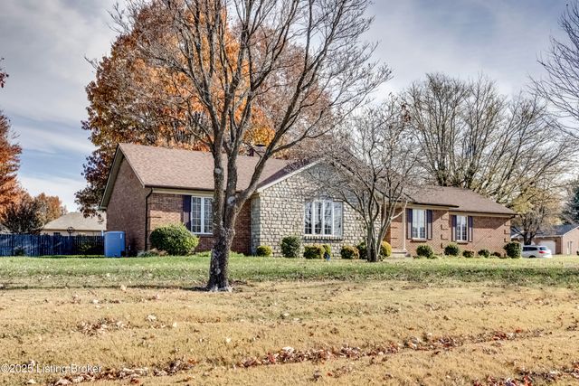 101 Highland Dr, Bardstown, KY 40004