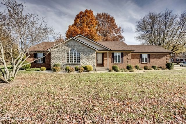 101 Highland Dr, Bardstown, KY 40004
