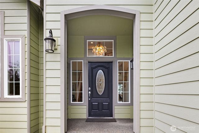 2255 Aviator Lane, Oak Harbor, WA 98277