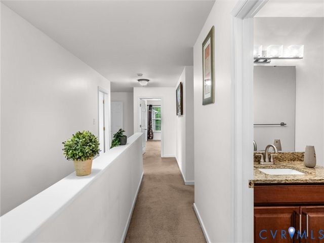 13207 Abbeydale Dr, Chesterfield, VA 23831