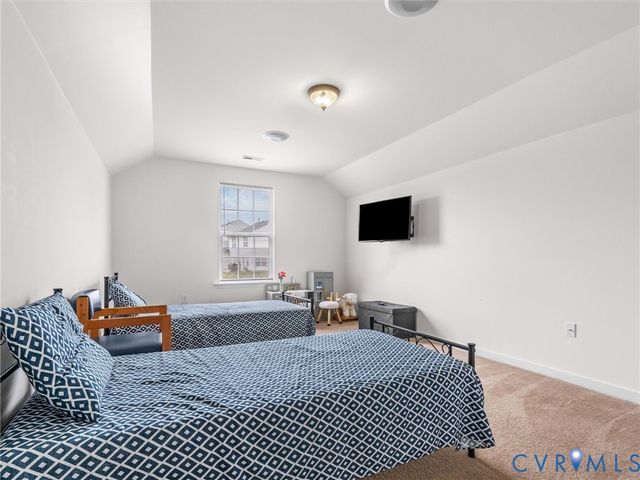 13207 Abbeydale Dr, Chesterfield, VA 23831