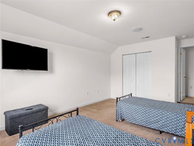 13207 Abbeydale Dr, Chesterfield, VA 23831