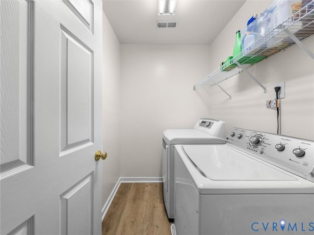 13207 Abbeydale Dr, Chesterfield, VA 23831