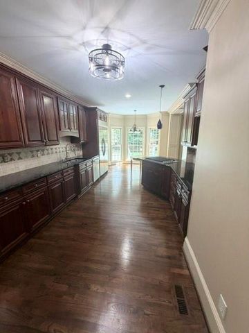 440 Hillside Drive NW, Atlanta, GA 30342