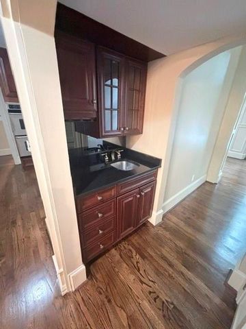 440 Hillside Drive NW, Atlanta, GA 30342