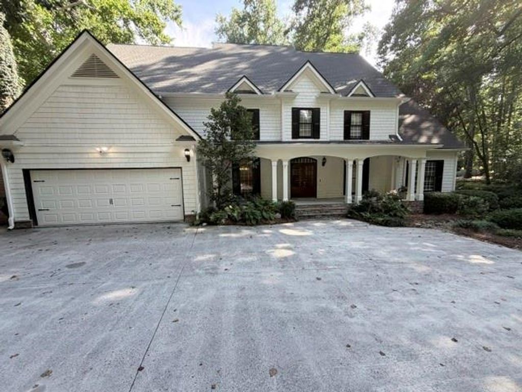 440 Hillside Drive NW, Atlanta, GA 30342