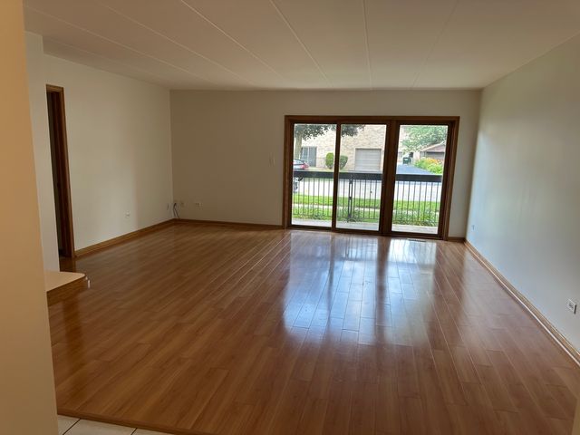 9529 Minnick Avenue 1S, Oak Lawn, IL 60453
