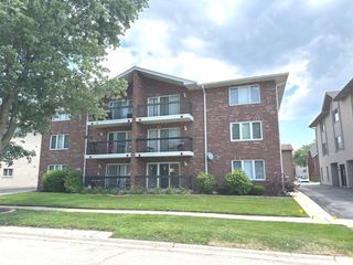 9529 Minnick Avenue 1S, Oak Lawn, IL 60453