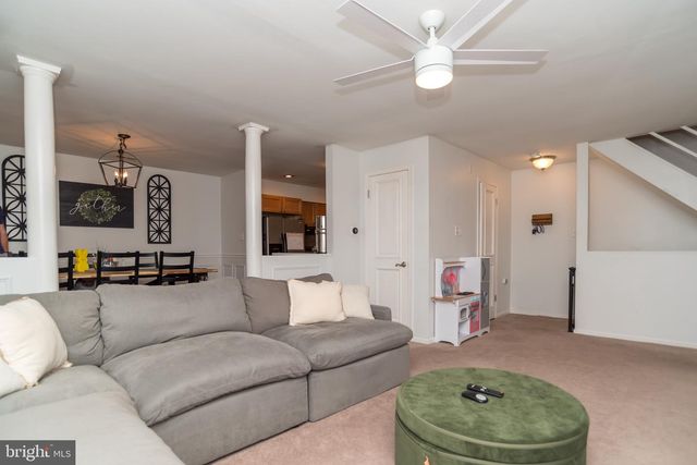 94 CATHERINE CT, Levittown, PA 19057