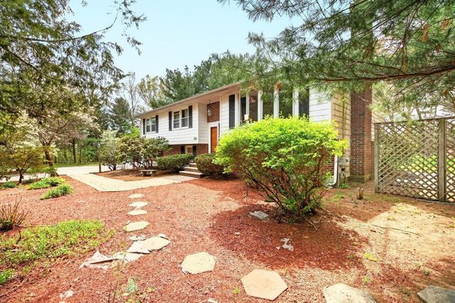 306 Franklin St, Mansfield, MA 02048