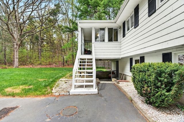 306 Franklin St, Mansfield, MA 02048
