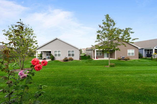 6328 Maple Glen Drive, Wonder Lake, IL 60097