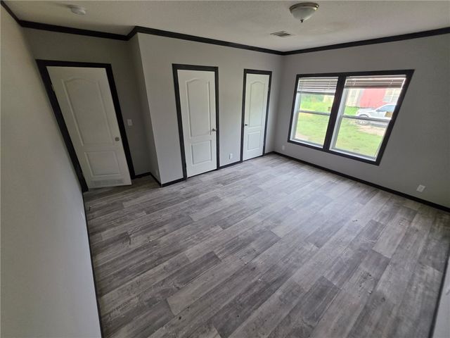 2443 Lindsey, Robstown, TX 78380