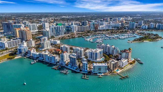 280 GOLDEN GATE POINT 200, Sarasota, FL 34236