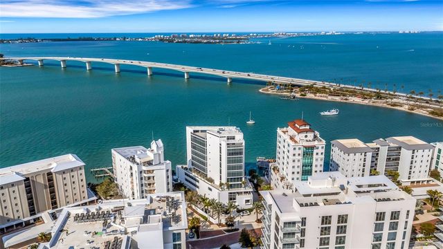 280 GOLDEN GATE POINT 200, Sarasota, FL 34236