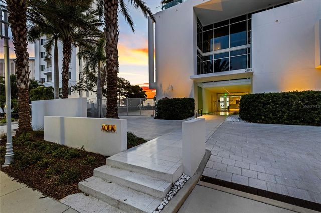 280 GOLDEN GATE POINT 200, Sarasota, FL 34236