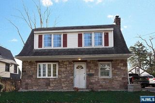 154 Sussex Road, Tenafly, NJ 07670