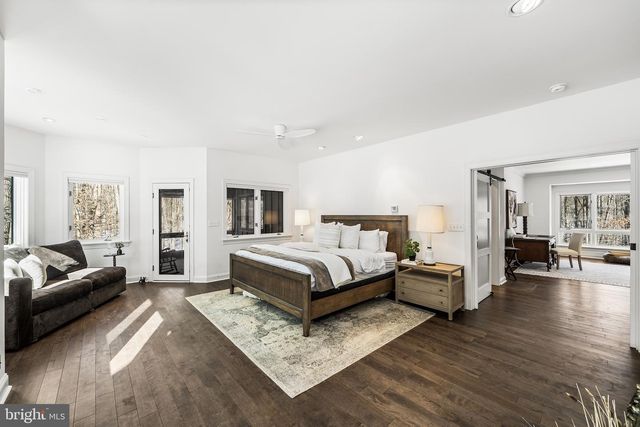 2800 HORSESHOE TRL, Chester Springs, PA 19425