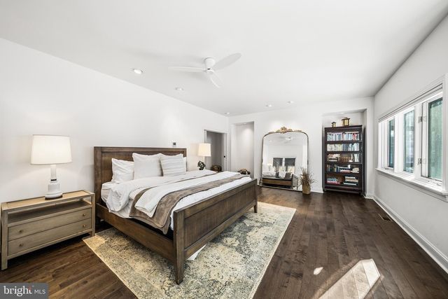 2800 HORSESHOE TRL, Chester Springs, PA 19425