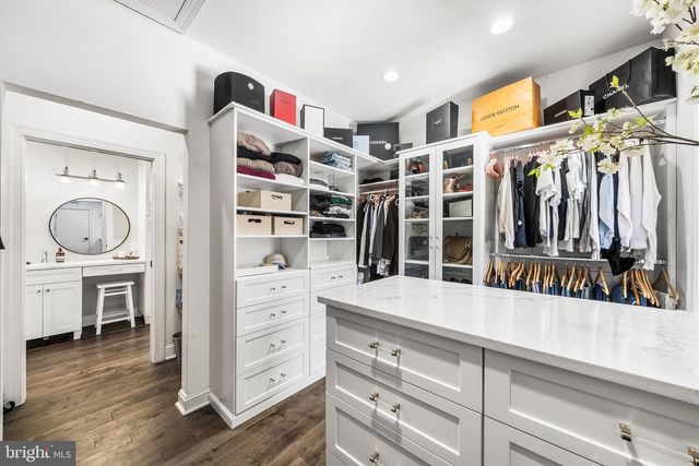 2800 HORSESHOE TRL, Chester Springs, PA 19425