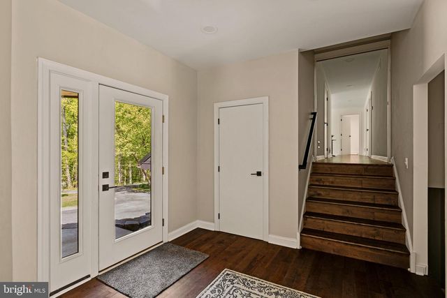 2800 HORSESHOE TRL, Chester Springs, PA 19425