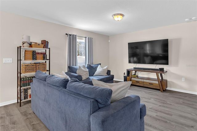 313 W ASTER COURT, Kissimmee, FL 34759