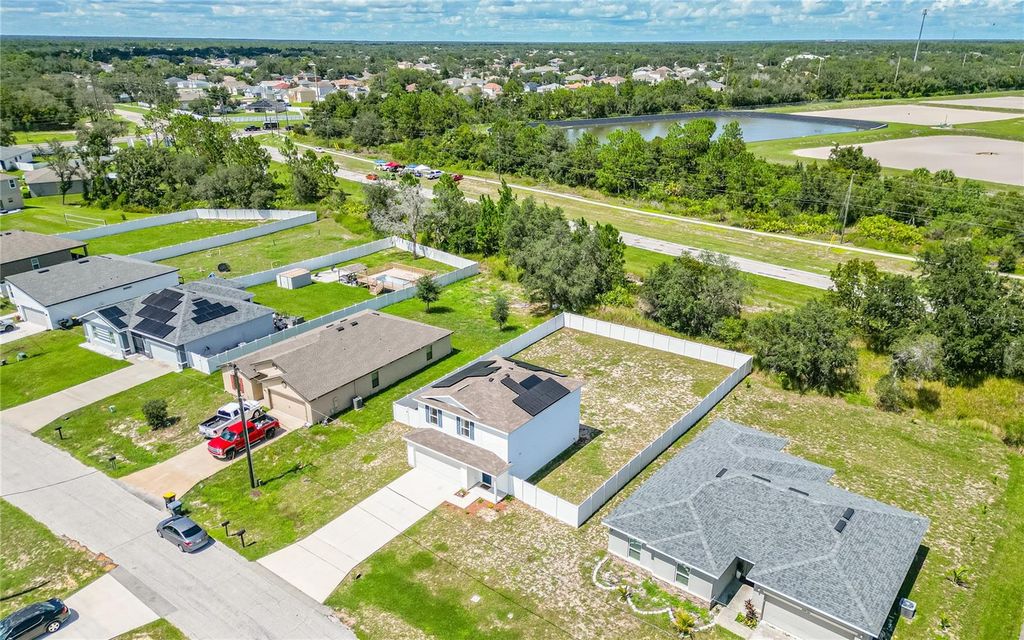 Image 30 of property listing at 313 W ASTER COURT, Kissimmee, FL 34759