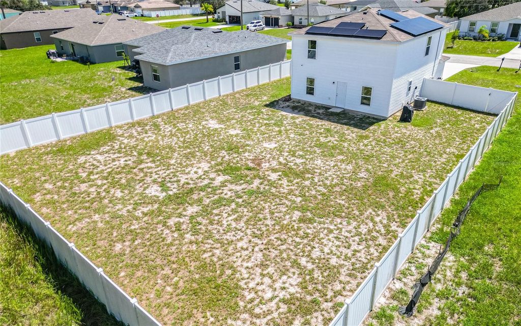 Image 34 of property listing at 313 W ASTER COURT, Kissimmee, FL 34759