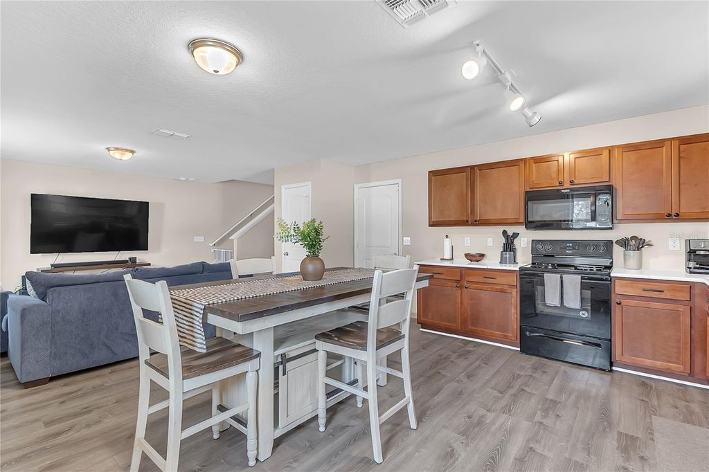 Image 10 of property listing at 313 W ASTER COURT, Kissimmee, FL 34759