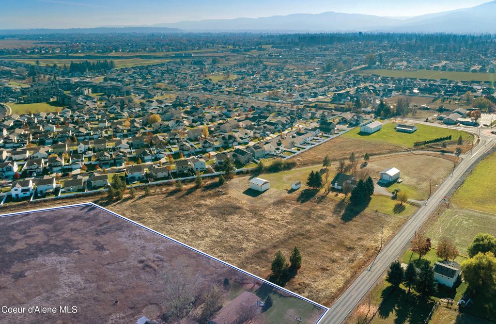 8394 N CHASE RD, Post Falls, ID 83854 photo 5