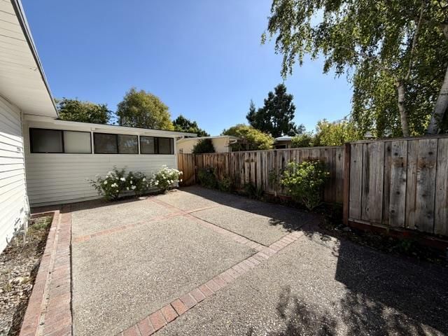 3271 Bryant Street, Palo Alto, CA 94306