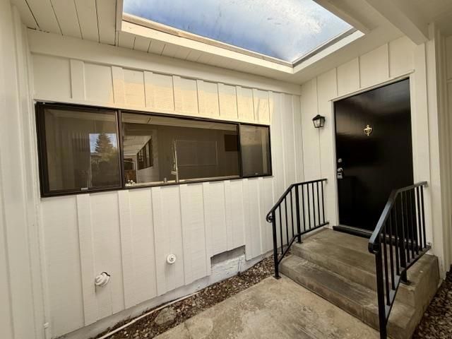 3271 Bryant Street, Palo Alto, CA 94306