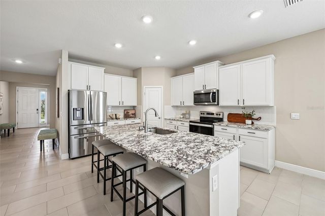 178 MANGROVE MANOR DRIVE, Apollo Beach, FL 33572