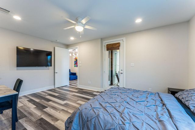4013 Ivanhoe Lane, Dallas, TX 75212