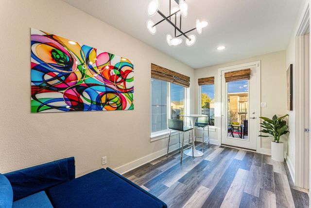 4013 Ivanhoe Lane, Dallas, TX 75212