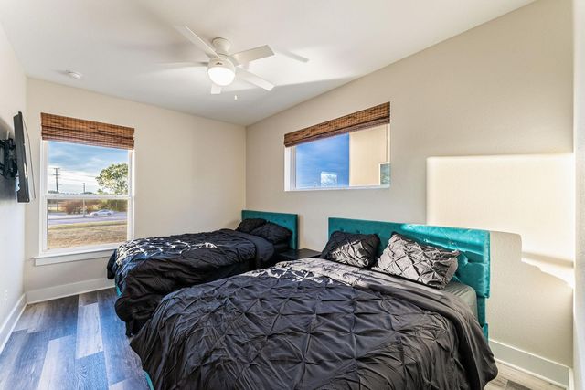 4013 Ivanhoe Lane, Dallas, TX 75212