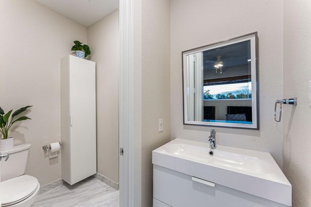 4013 Ivanhoe Lane, Dallas, TX 75212