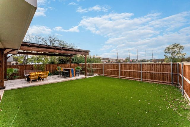 4013 Ivanhoe Lane, Dallas, TX 75212