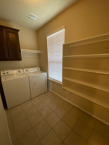 1201 Honeywood Lane, Royse City, TX 75189