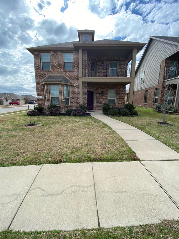 1201 Honeywood Lane, Royse City, TX 75189