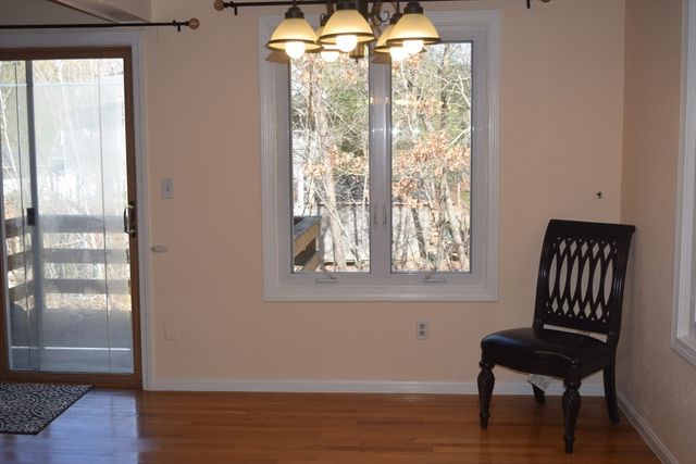 11 Hilltop Ln 11, Easton, MA 02375
