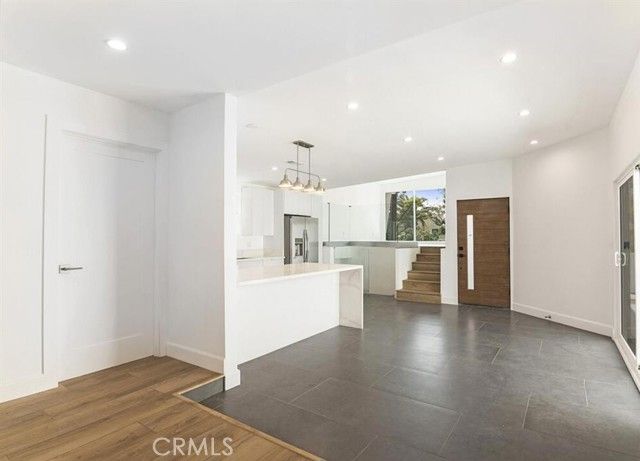 1426 Elevado, Los Angeles, CA 90026