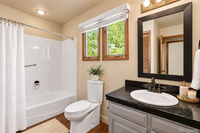 1550 W 28th Street B6, Loveland, CO 80538