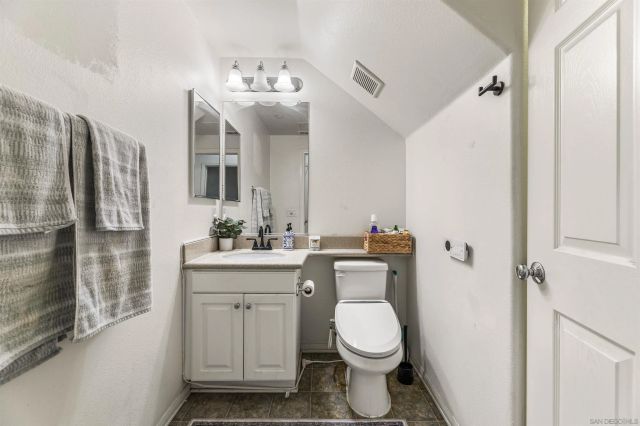 545 N Chardonnay Drive, Covina, CA 91723
