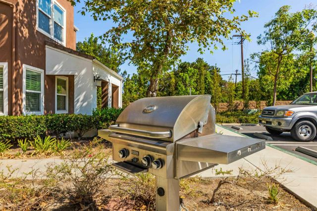 545 N Chardonnay Drive, Covina, CA 91723