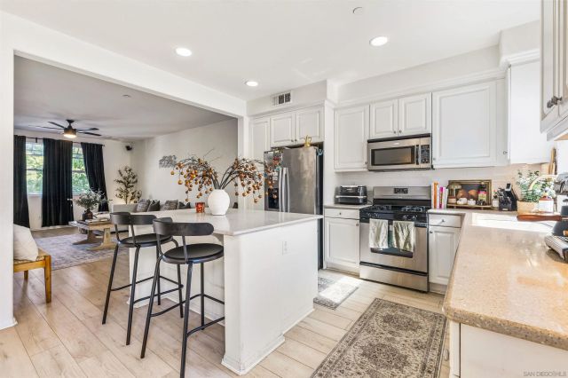545 N Chardonnay Drive, Covina, CA 91723